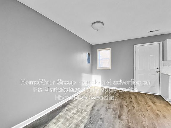 4th image of 2713 Highland Dr