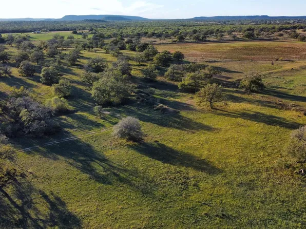 7100 CR 403, Valley Spring, TX 76885