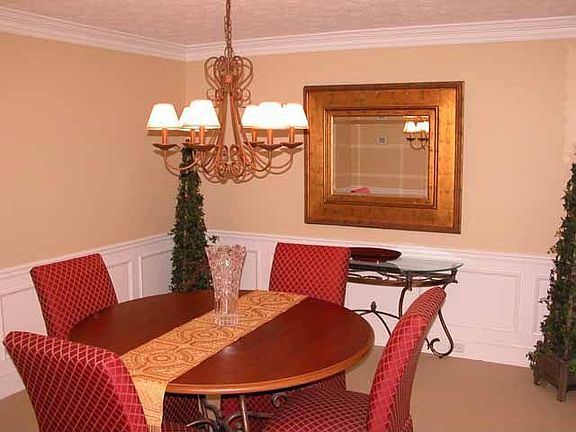Formal Dining Room.