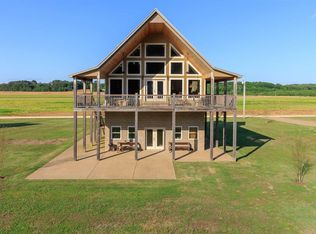 1231 Hardin Bottom River Rd, Clifton, TN 38425