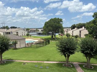 211D Lakeview Ter #211, Montgomery, TX 77356