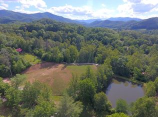 14 Willow Ct, Franklin, NC 28734