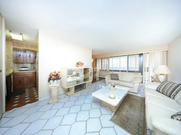 90 Beekman Street image 2 of 19