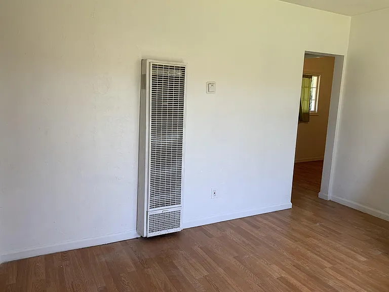1701 San Joaquin St — Photo 5