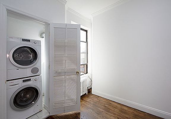 4th image of 83 Baxter St #N6