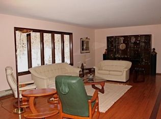 16 Bent Tree Ln, Kinnelon, NJ 07405