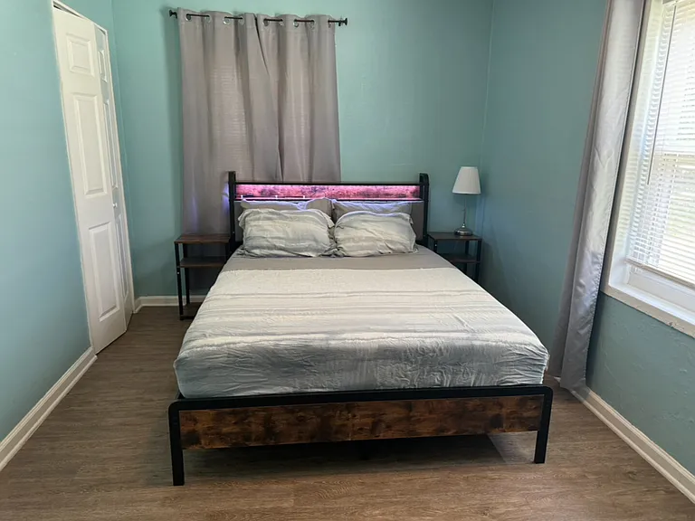 Peach Dr — Photo 6