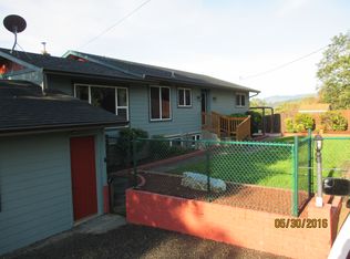 246 Arcadia Dr, Roseburg, OR 97471
