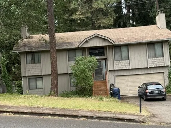 190 Coachman Dr, Eugene, OR 97405