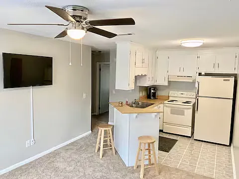1 bed, 650 sqft, $950 — Photo 2