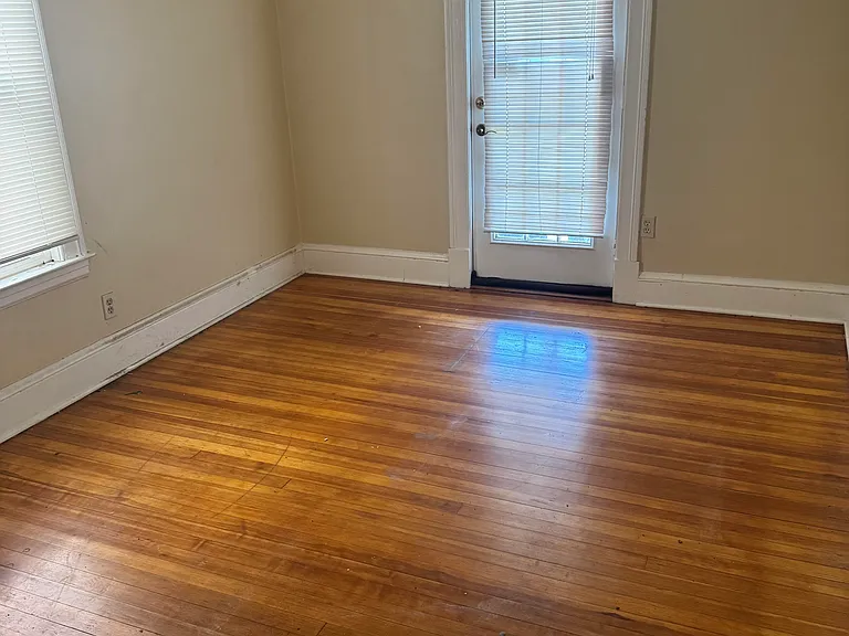 883 Farmington Ave #1 — Photo 2