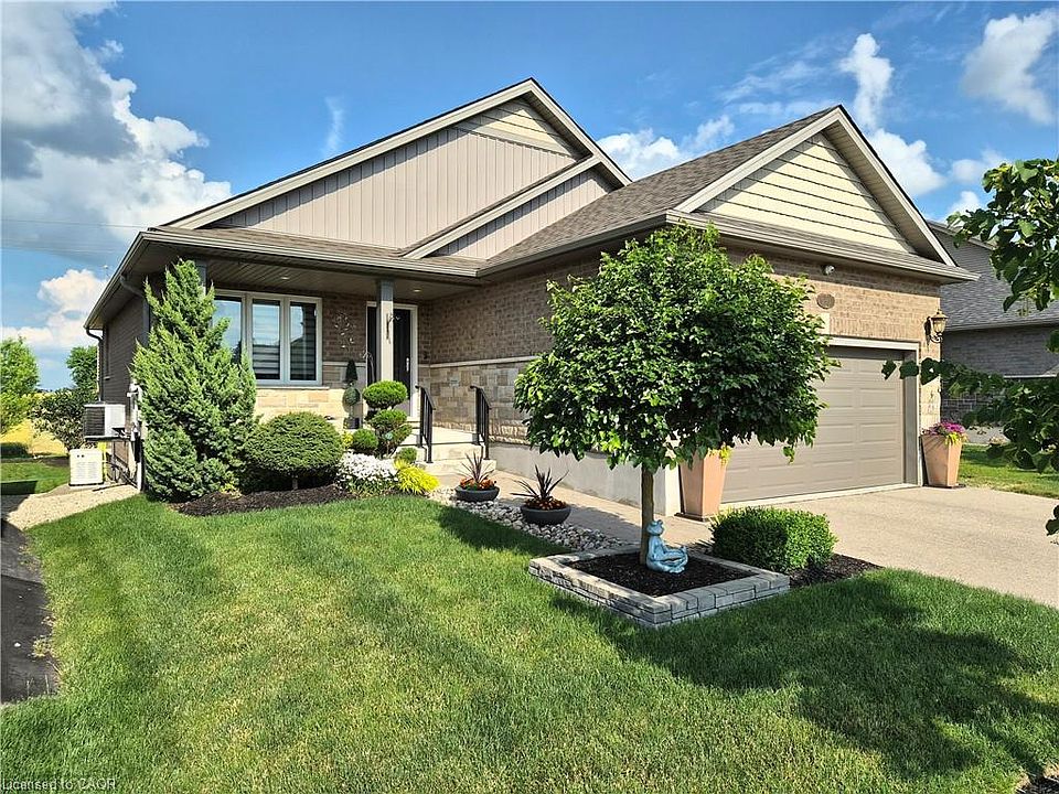 1st image of 130 Bridge Cres