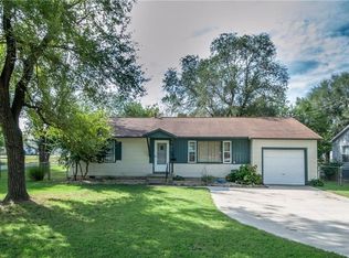 913 Mayes Ave, Springdale, AR 72764