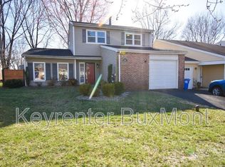 196 Commonwealth Dr, Newtown, PA 18940