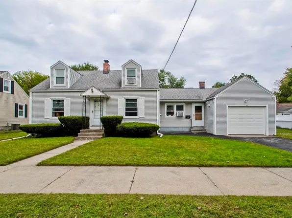 87 Gilman St, Springfield, MA 01118