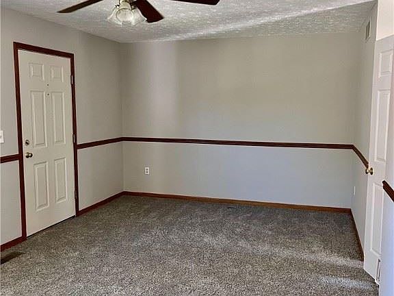 3rd image of 2512 Leland Ave
