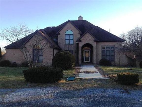 2nd image of 6511 Leo Dr