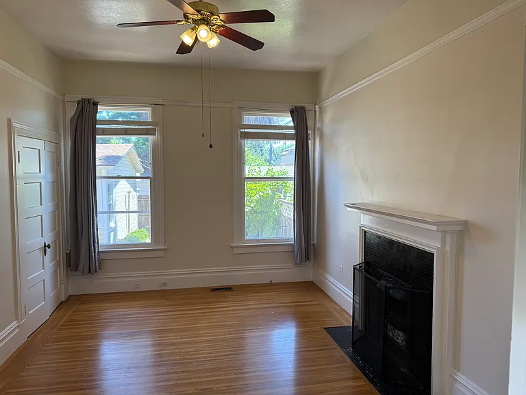 Rose Ave — Photo 10