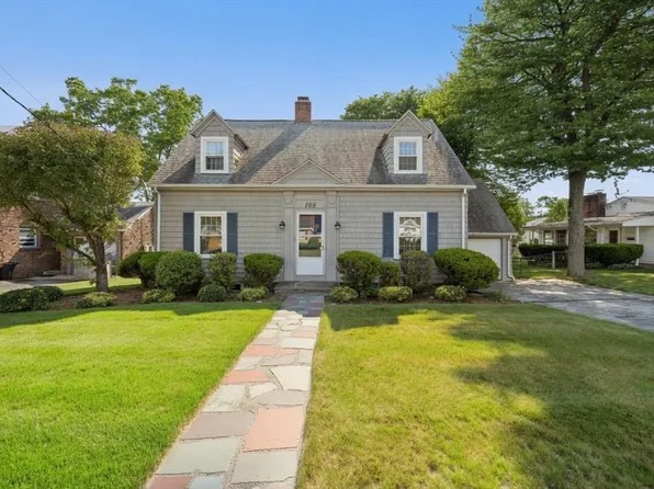 108 West St, Brockton, MA 02301