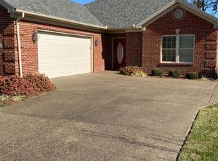 1027 Berry Hill Dr #1027, Frankfort, KY 40601