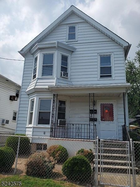 1st image of 41 Hornblower Ave