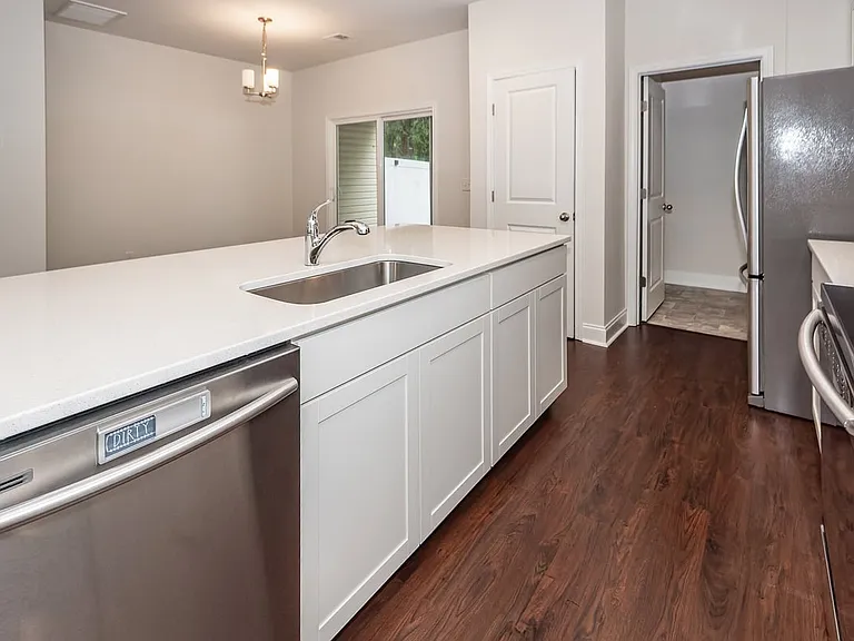 7787 Montview Rd — Photo 20