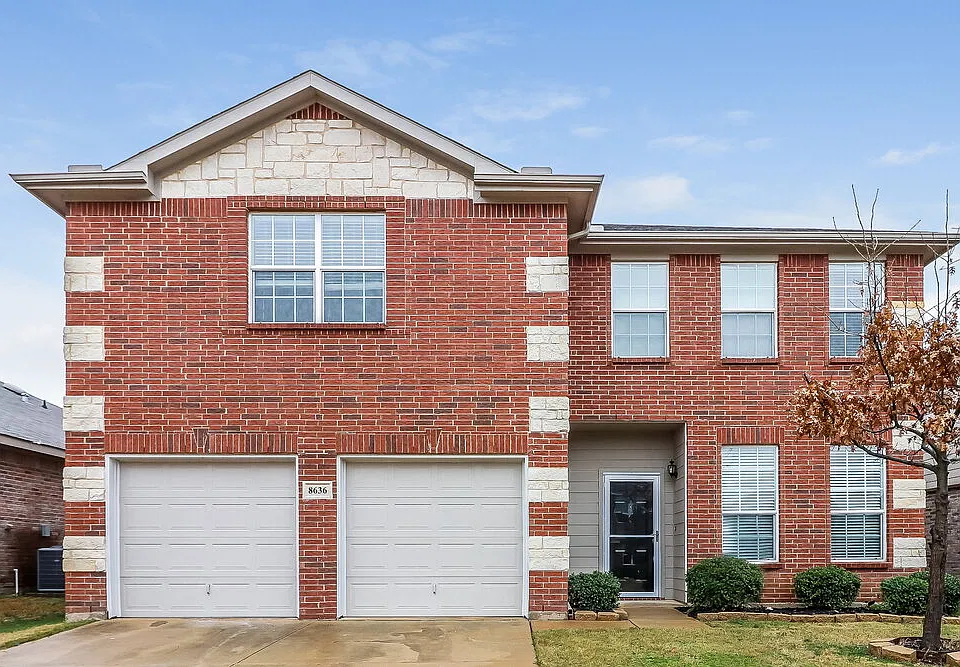 8636 Star Thistle Dr