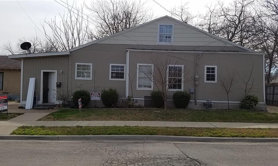 1st image of 615 N Kentucky St