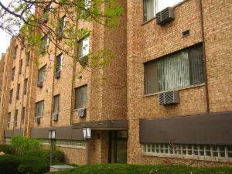 1st image of 5306 N Cumberland Ave APT 508