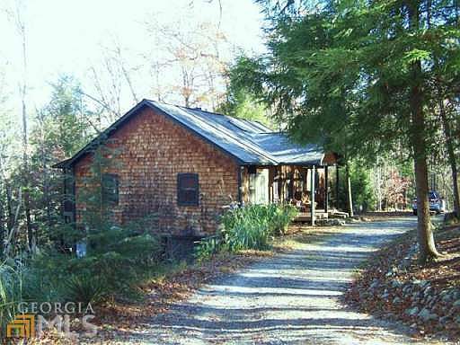 1st image of 221 Hemlock Ridge Dr