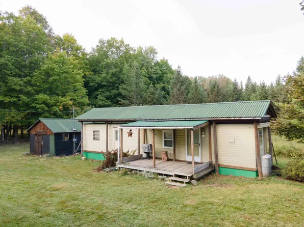 158 Lakso Rd, Iron River, MI 49935