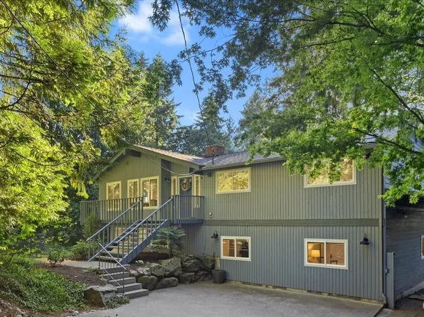 19014 19th Avenue W, Lynnwood, WA 98036