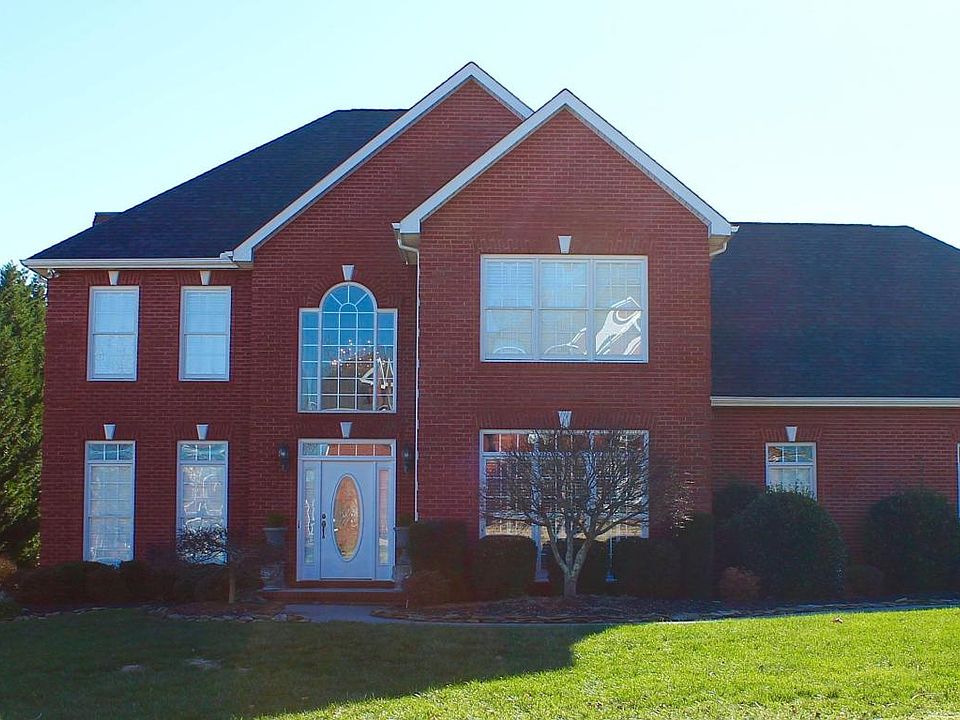 1st image of 2650 Crystal Point Dr