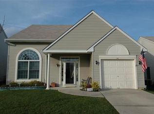 45 Wagon Wheel Ln, Columbus, NJ 08022