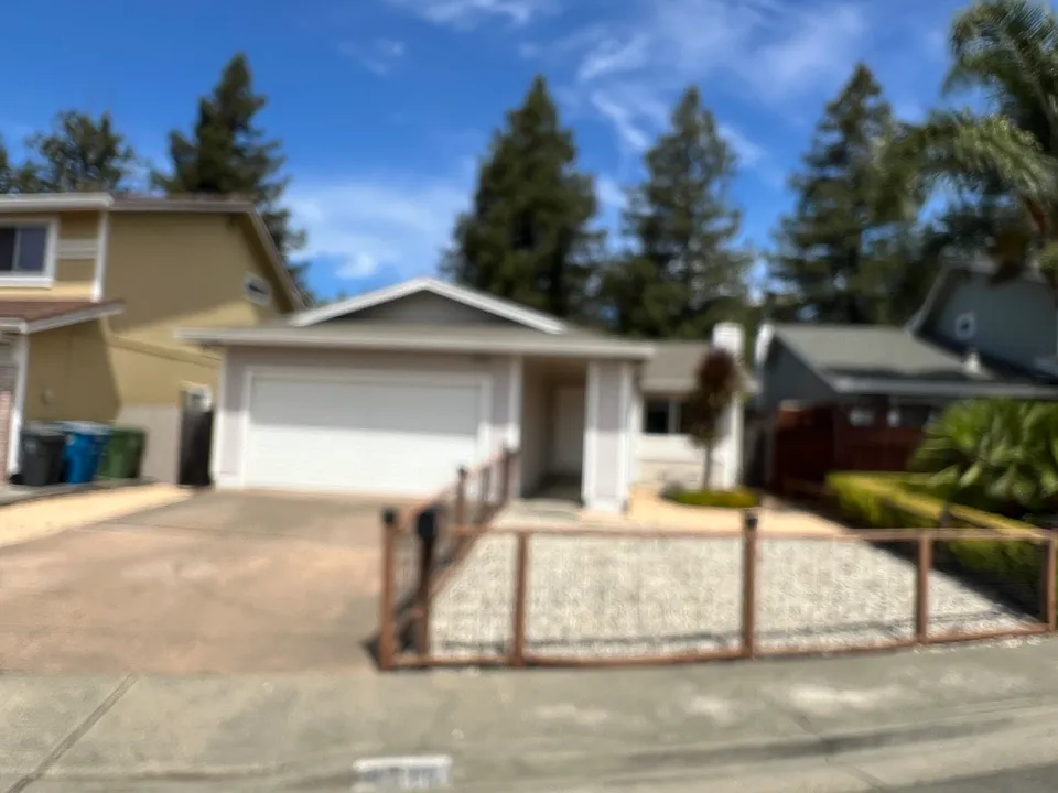 4516 Harmony Pl