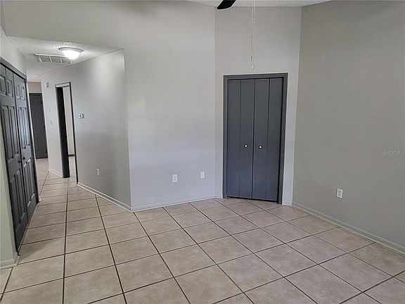 3rd image of 787 LINCOLN PARKWAY