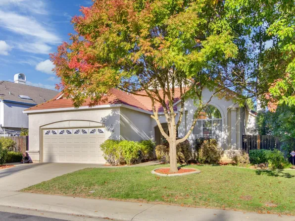 8905 Marlayana Ct, Elk Grove, CA 95758