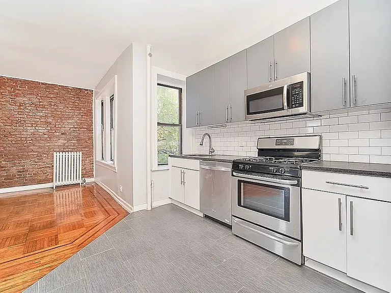 442 Sterling Pl #20 — Photo 2