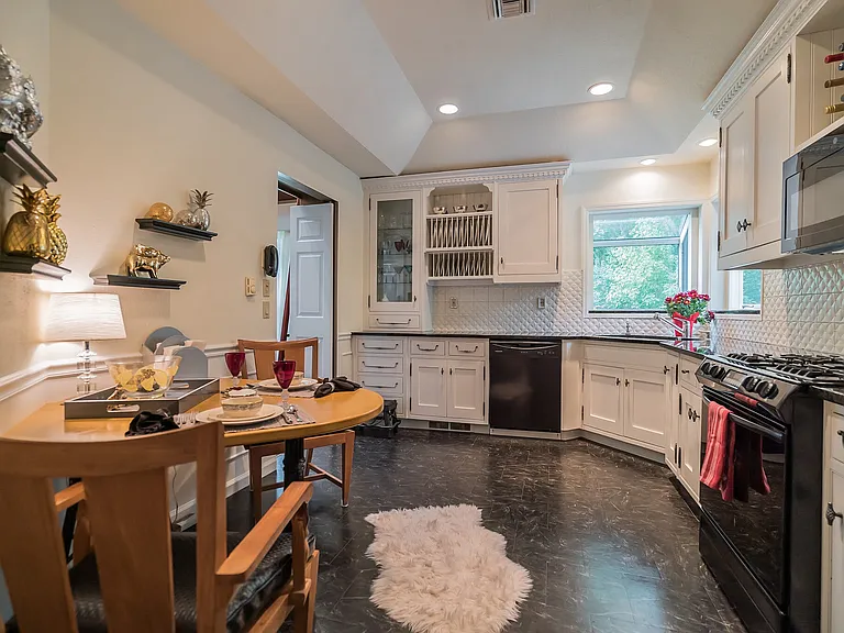 5 Nottingham Cir — Photo 23