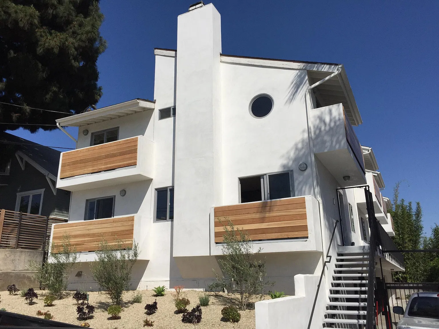 2 bed, 1000 sqft, $3,995 — Photo 4