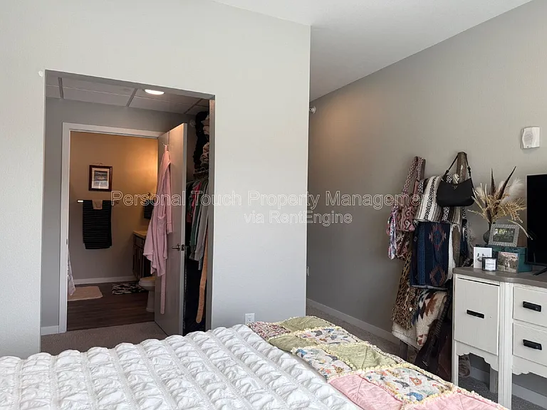 600 8th St S #304 — Photo 23