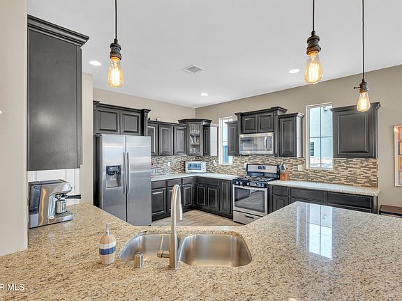 5th image of 14949 Holly Springs Ave