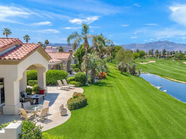 944 Mesa Grande Dr, Palm Desert, CA 92211