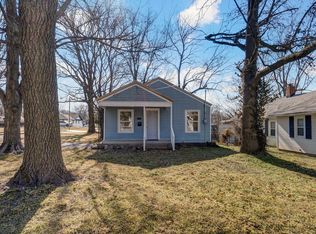 800 W Della Street, Springfield, MO 65803