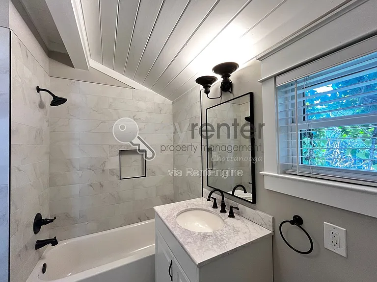 405 Spears Ave — Photo 14