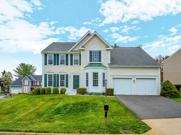 46610 Kingschase Ct, Sterling, VA 20165