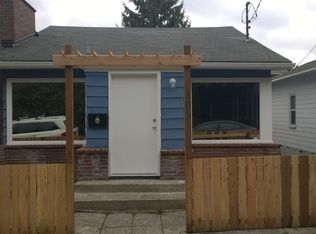 103 Valley St, Seattle, WA 98109