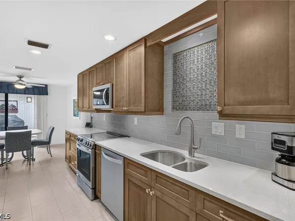 4447 W Mainmast Ct, Fort Myers, FL 33919