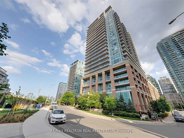 100 Western Battery Rd #2101 — Photo 2