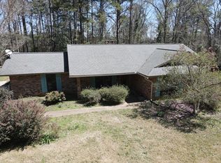 240 Applewhite Rd NE, Mc Call Creek, MS 39647